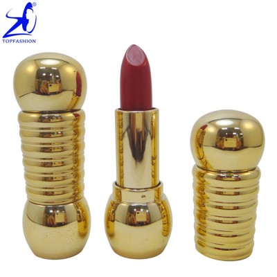 Meet FDA/EEC Cosmetic Moisture Makeup  Lipstick in Shiny Gold Case